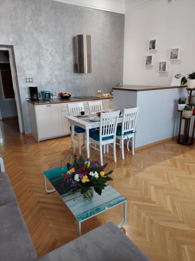 Novo Mundo Apartment Warsaw Ngoại thất bức ảnh