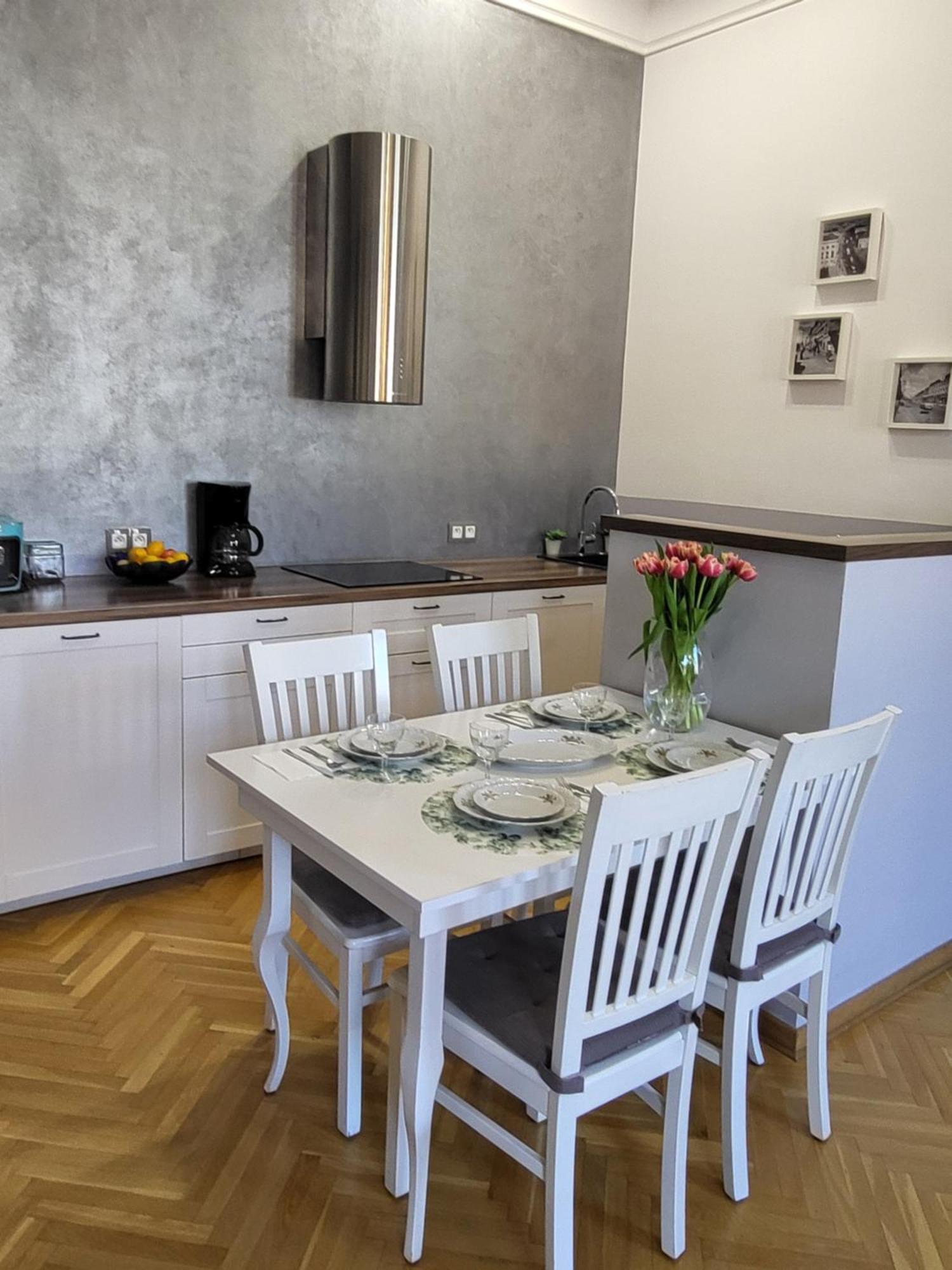 Novo Mundo Apartment Warsaw Ngoại thất bức ảnh